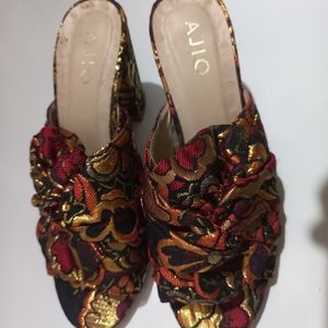 Ajio sandals